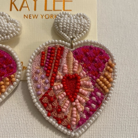 Kay Lee Red Heart Beaded Earrings NWT - Picture 2 of 4